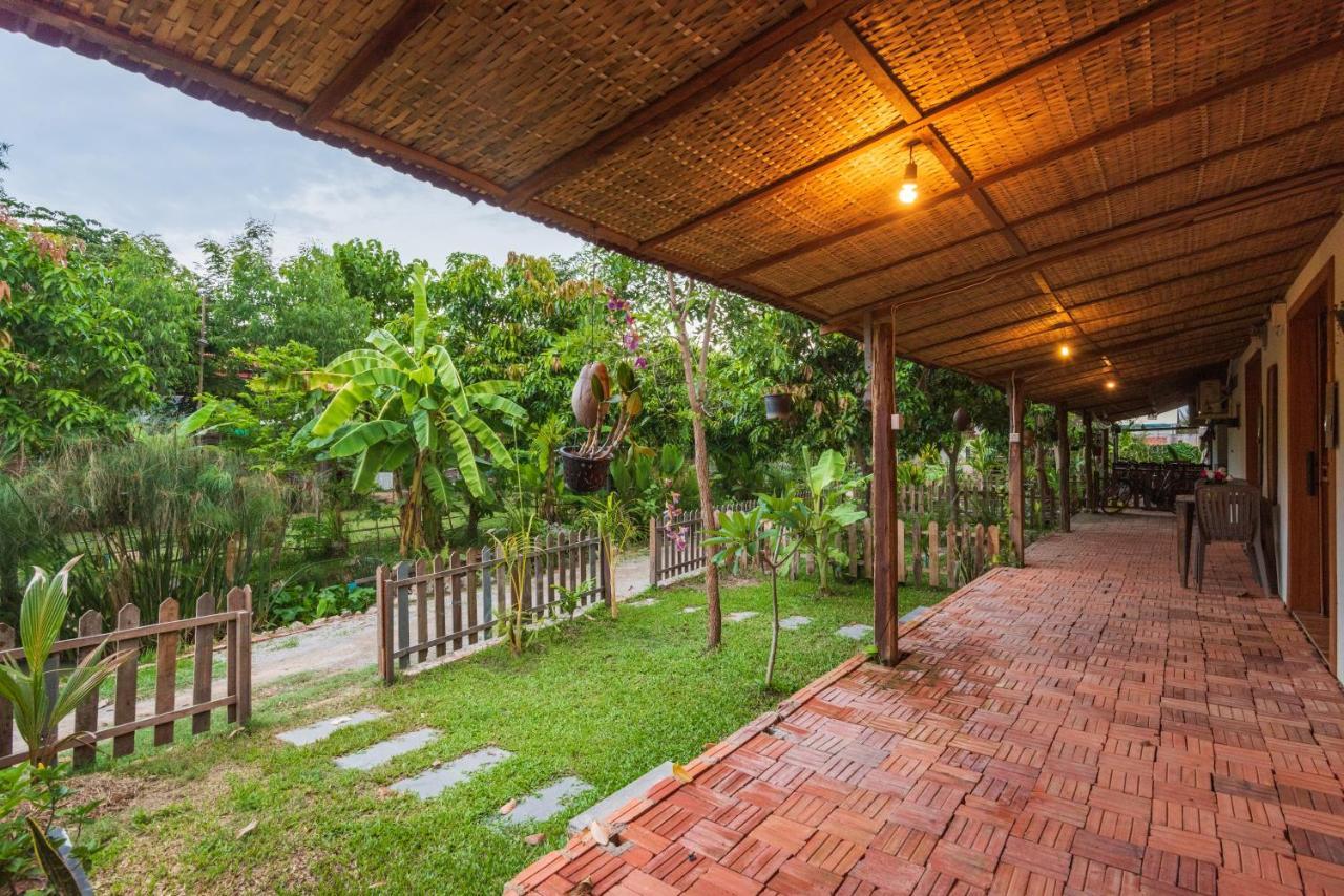 Yi Family Siem Reap
